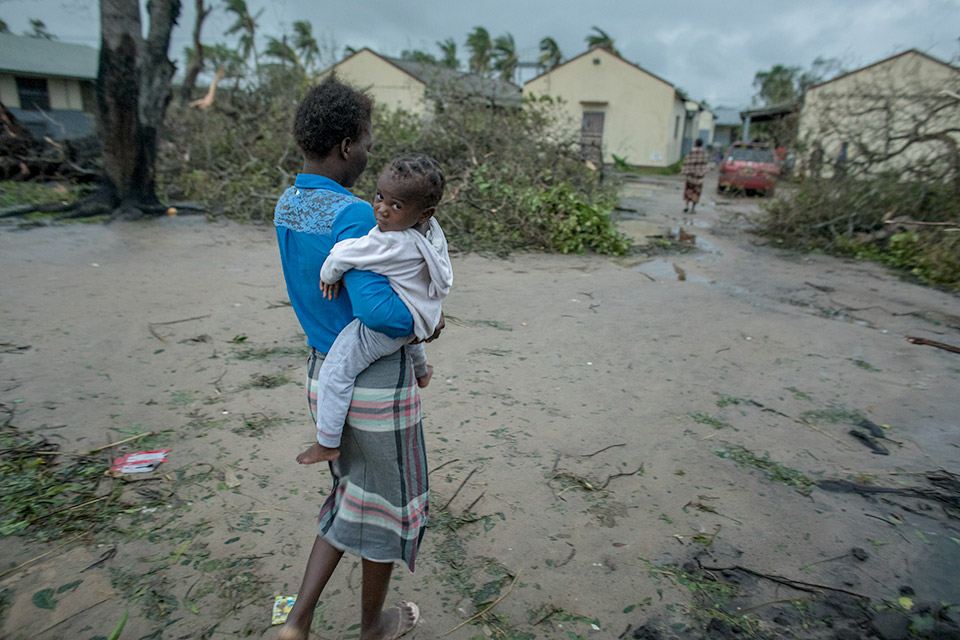 Mother and child after Cyclone Idai hit Mozambique