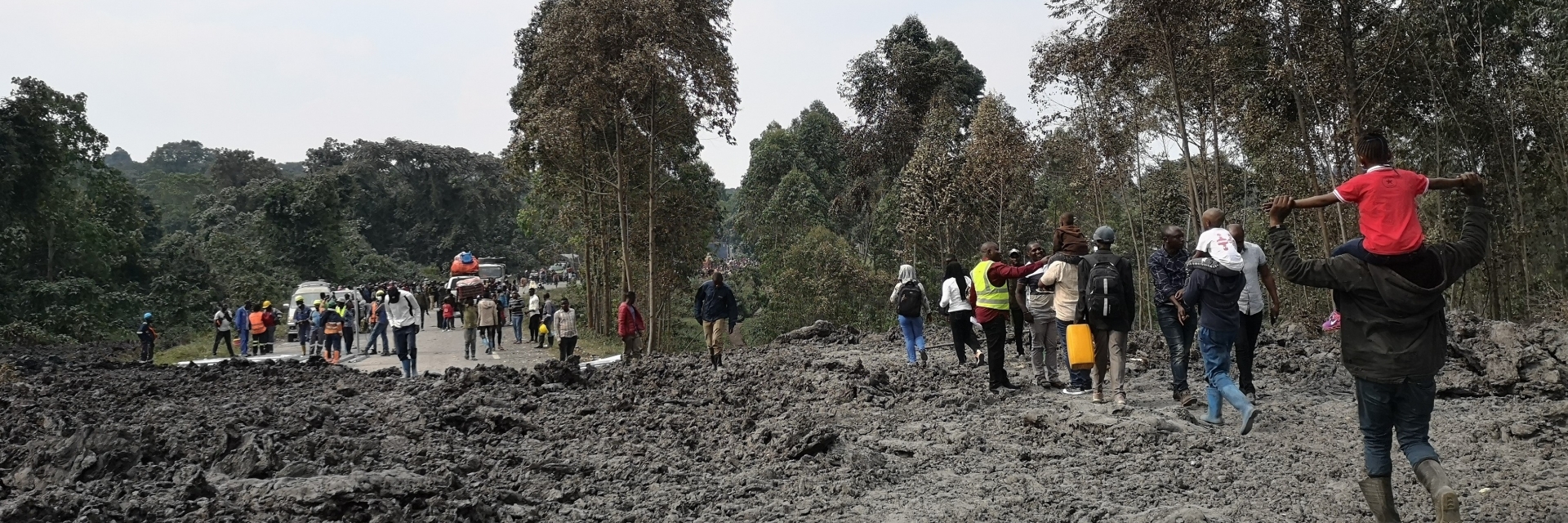 Residents walk over lava to find safety